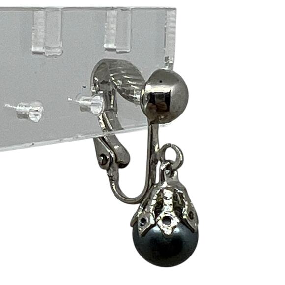 Vintage Silver-Tone Drop Earring with Blue Pearl - Single Elegant Clip-On - Picture 1 of 9